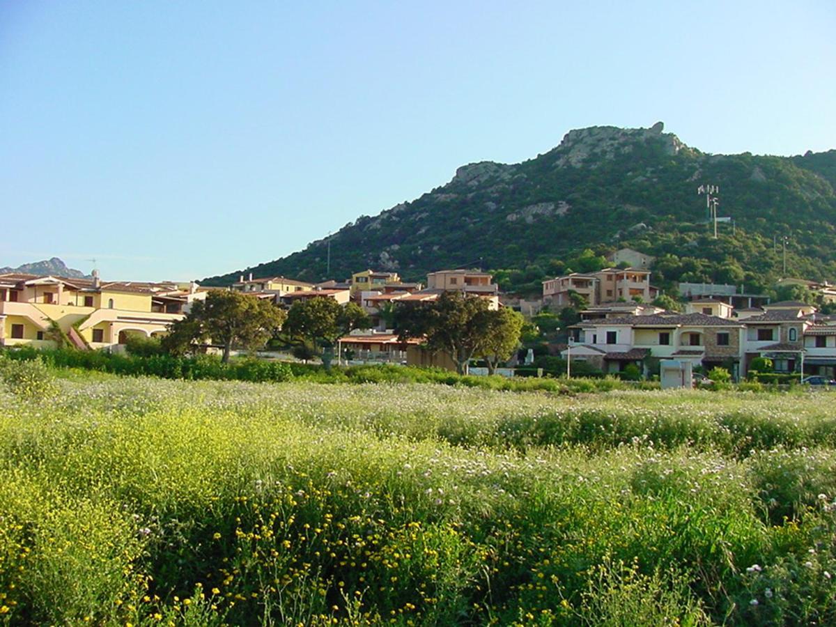 Charming House With Terrace & Garden Loiri Porto San Paolo Villa Monte Petrosu Exterior photo