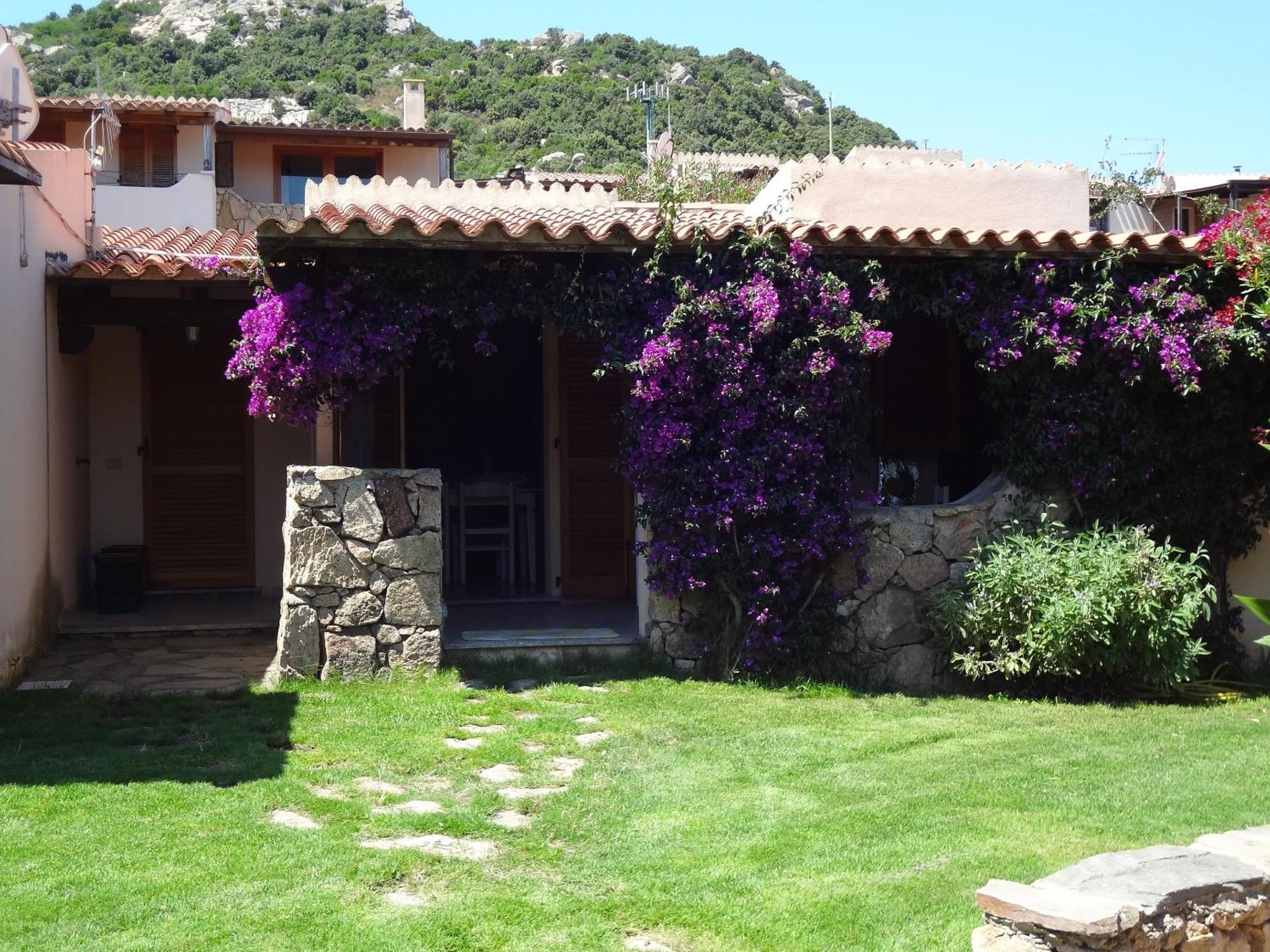 Charming House With Terrace & Garden Loiri Porto San Paolo Villa Monte Petrosu Exterior photo